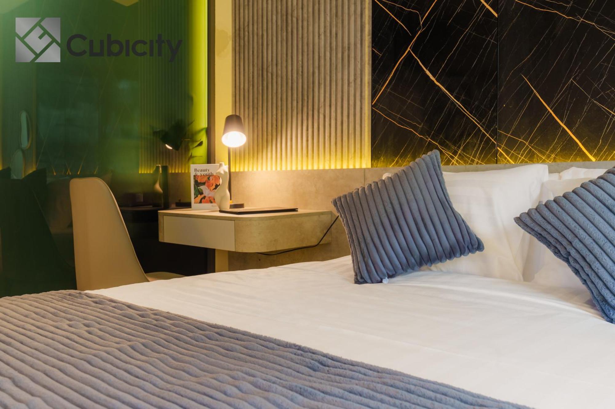Cubicity Wall Street House Ho Chi Minh City Bagian luar foto